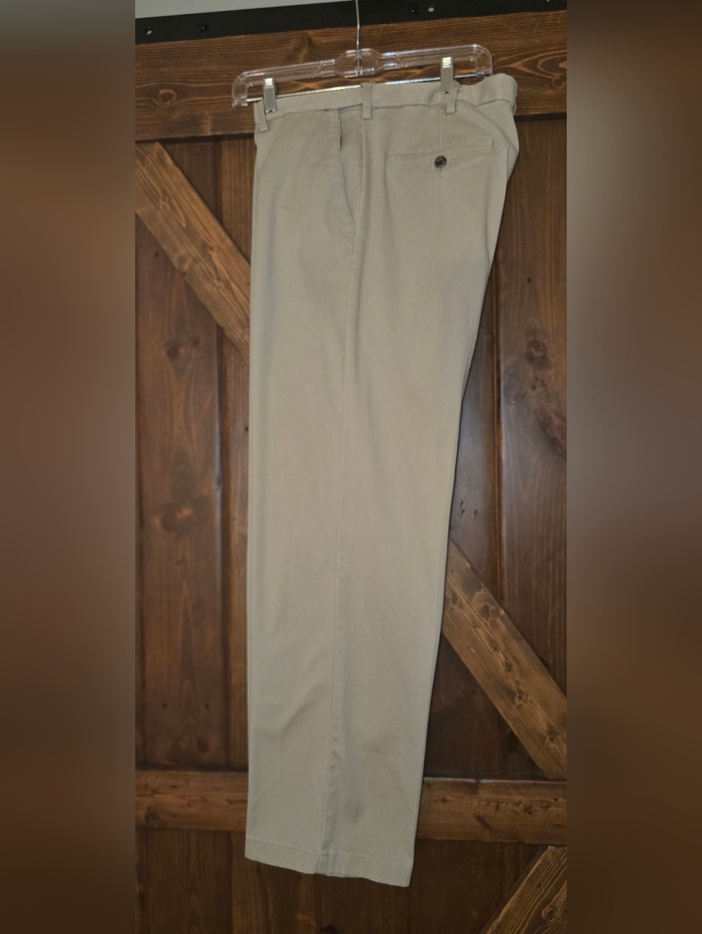 Dockers Relaxed Fit Flat Front Khaki Chino Tan Beige 34x32